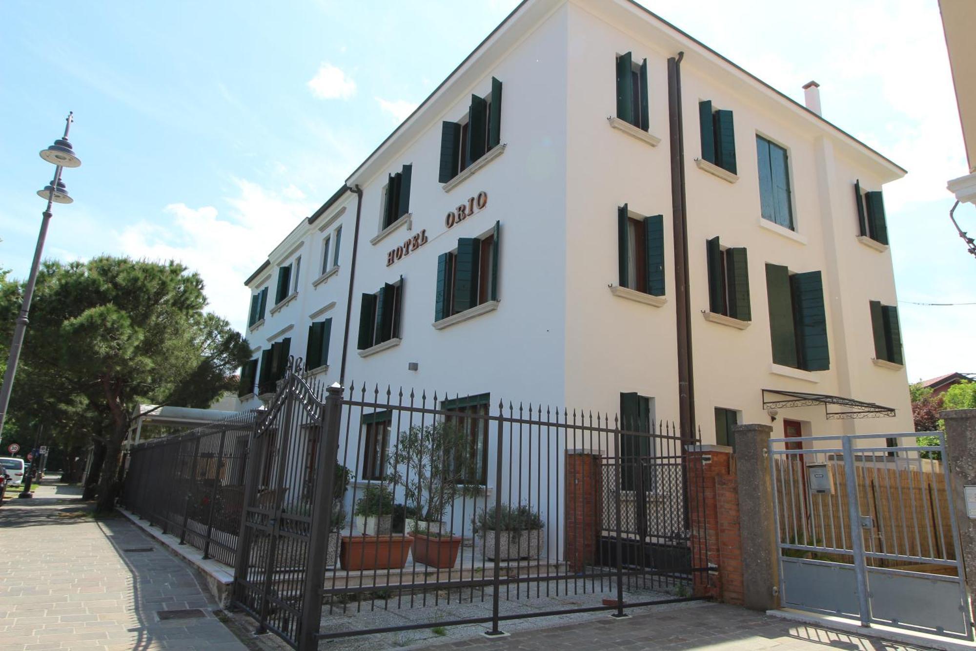 Hotel Villa Orio E Beatrice Lido di Venezia Kültér fotó